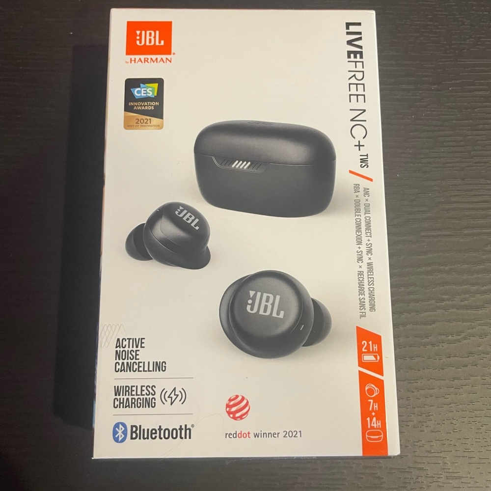 JBL Live Free NC+ Earbuds